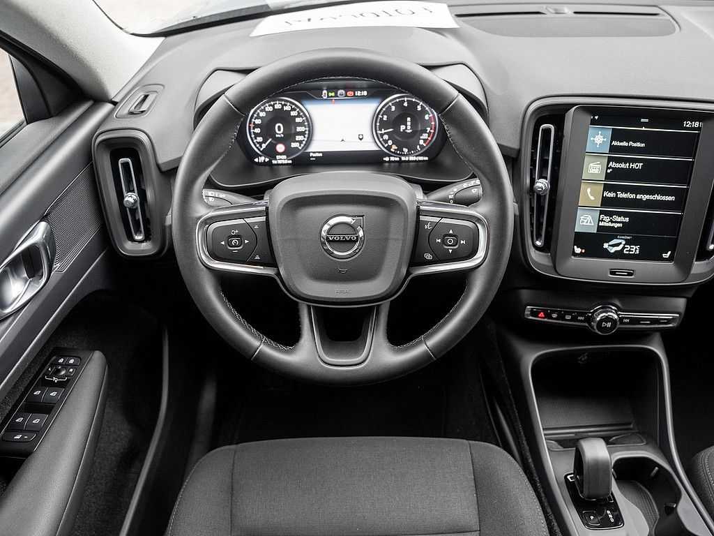 Volvo  T3 Momentum