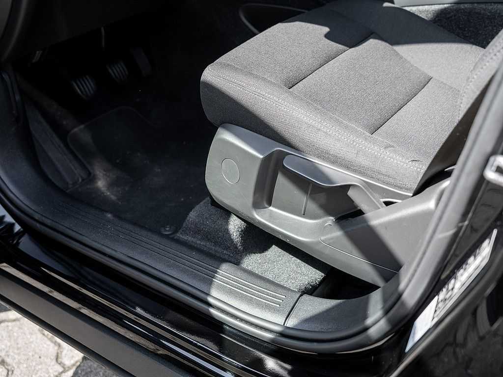 Volvo  T2 Momentum Core
