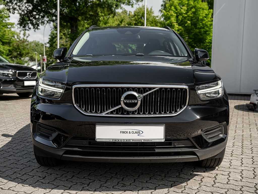 Volvo  T2 Momentum Core
