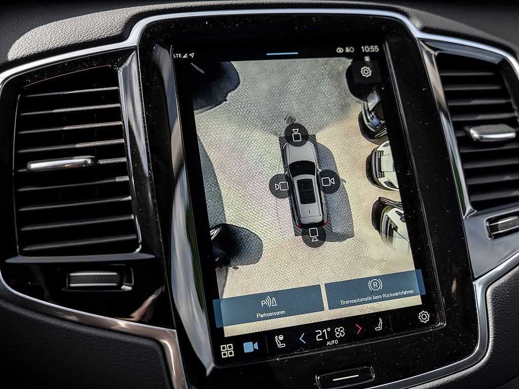 Volvo  T8 Ultra Bright Recharge Plug-In Hybrid AWD
