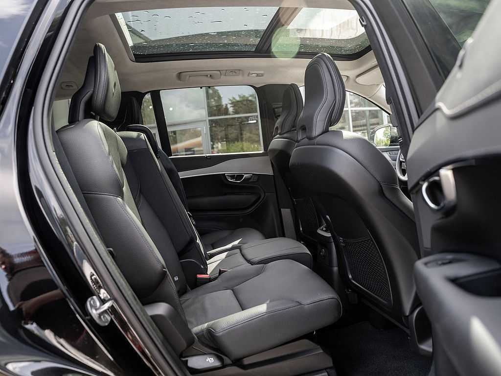 Volvo  T8 Ultra Bright Recharge Plug-In Hybrid AWD
