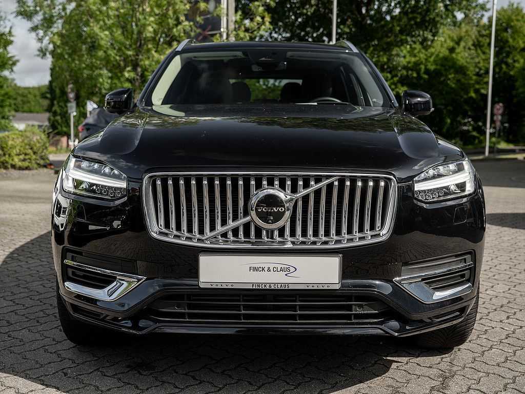 Volvo  T8 Ultra Bright Recharge Plug-In Hybrid AWD