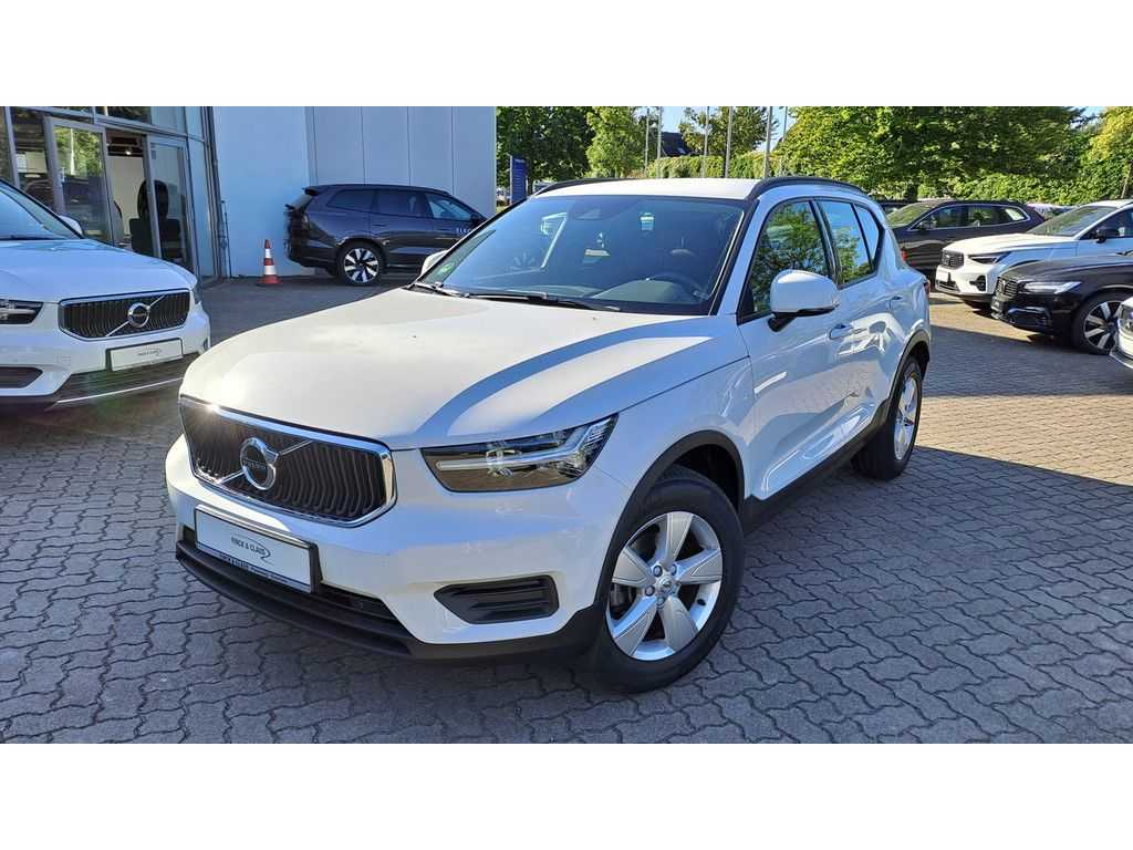 Volvo  T3 Momentum Core