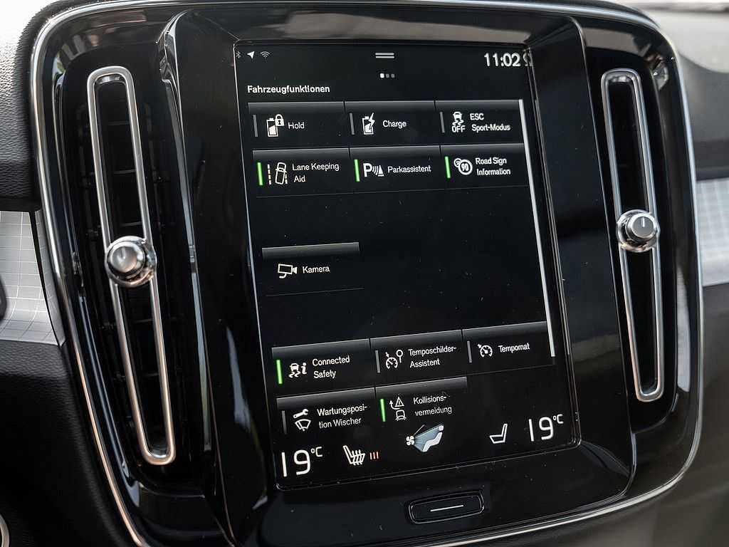 Volvo  T4 Inscription Expression Recharge Plug-In