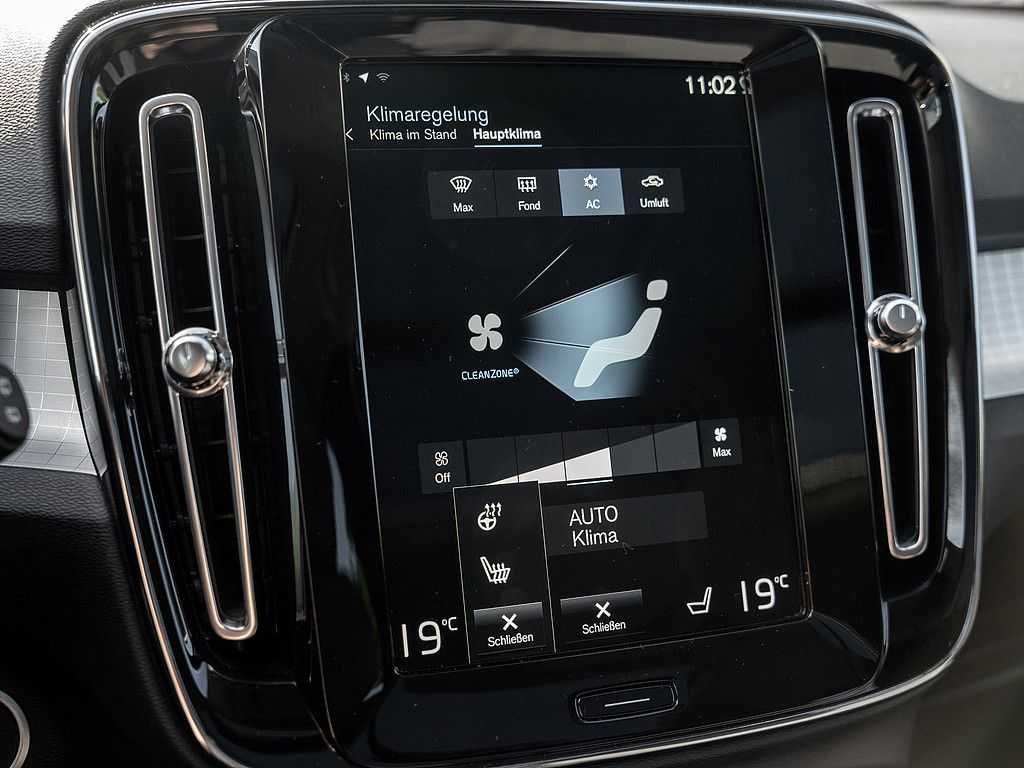 Volvo  T4 Inscription Expression Recharge Plug-In