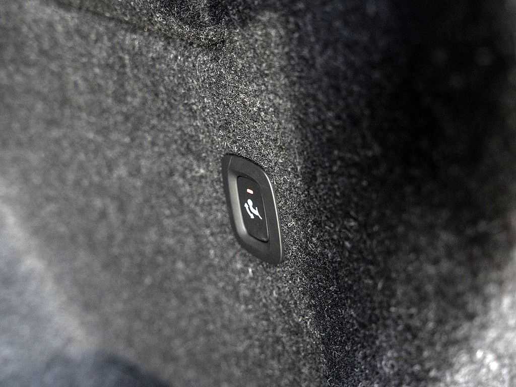 Volvo  T4 Inscription Expression Recharge Plug-In