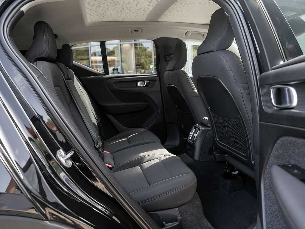 Volvo  T4 Inscription Expression Recharge Plug-In