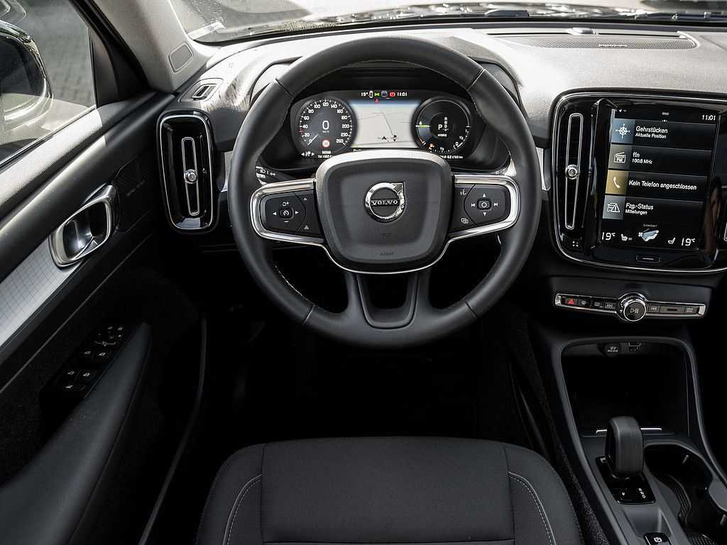 Volvo  T4 Inscription Expression Recharge Plug-In