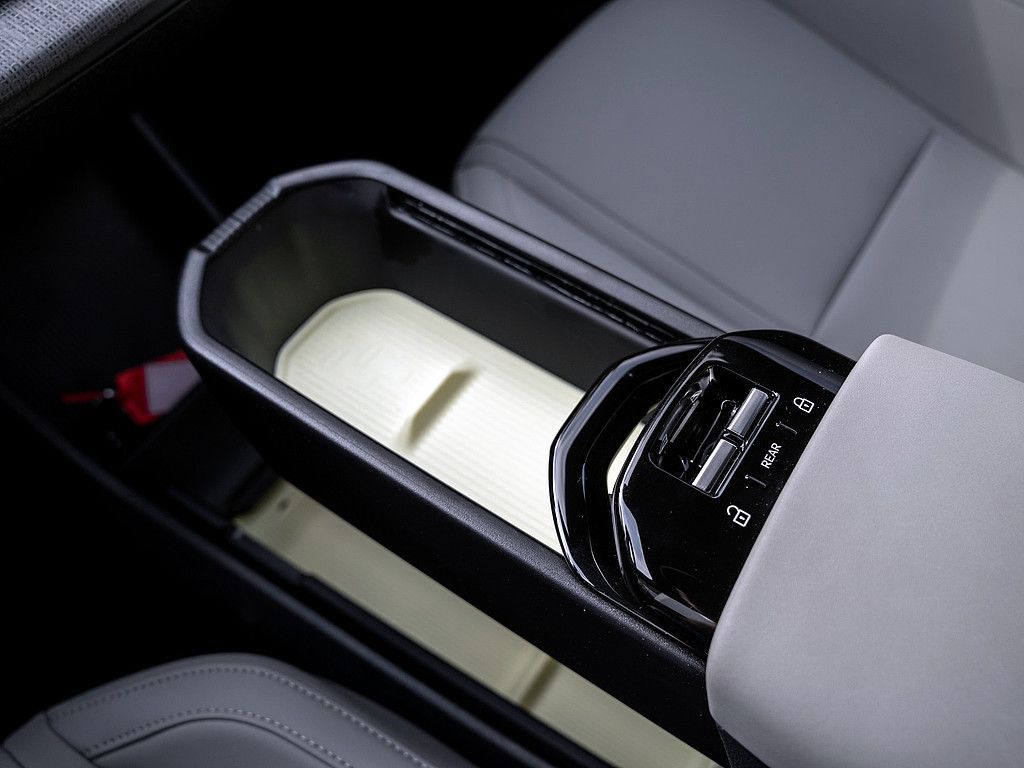 Volvo  Single Extended Range Plus