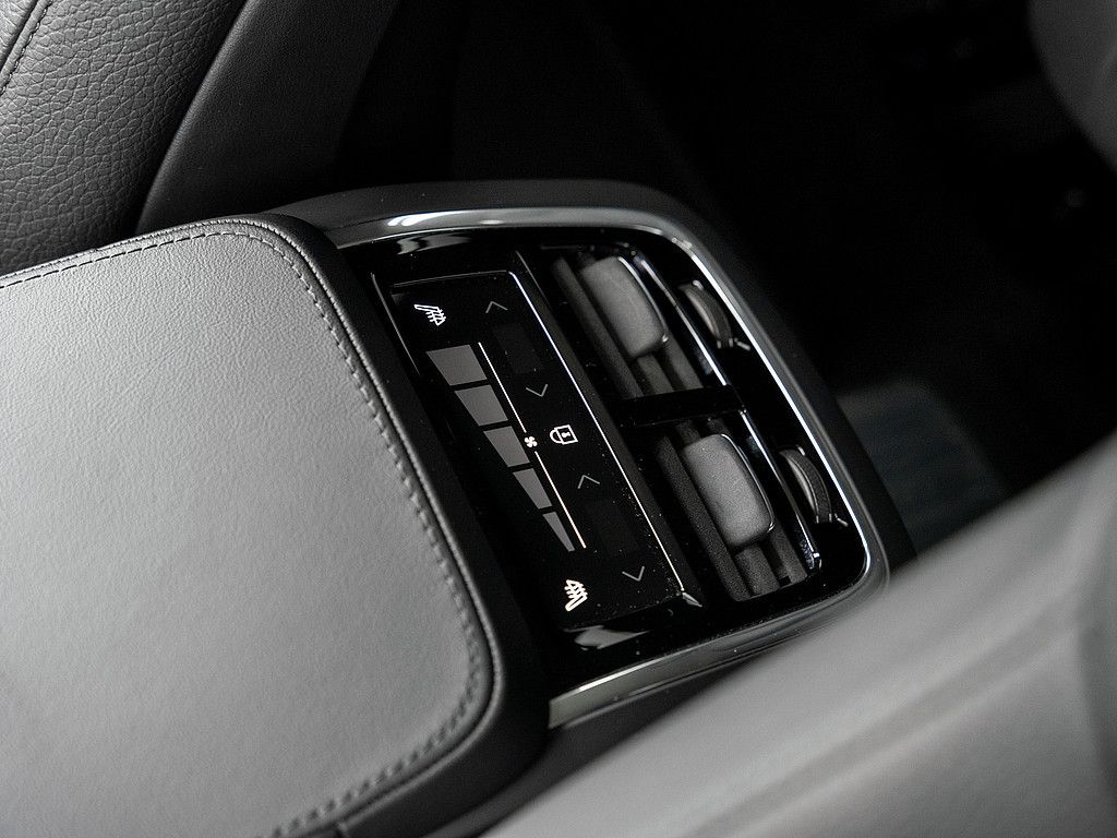 Volvo  T8 AWD Bright