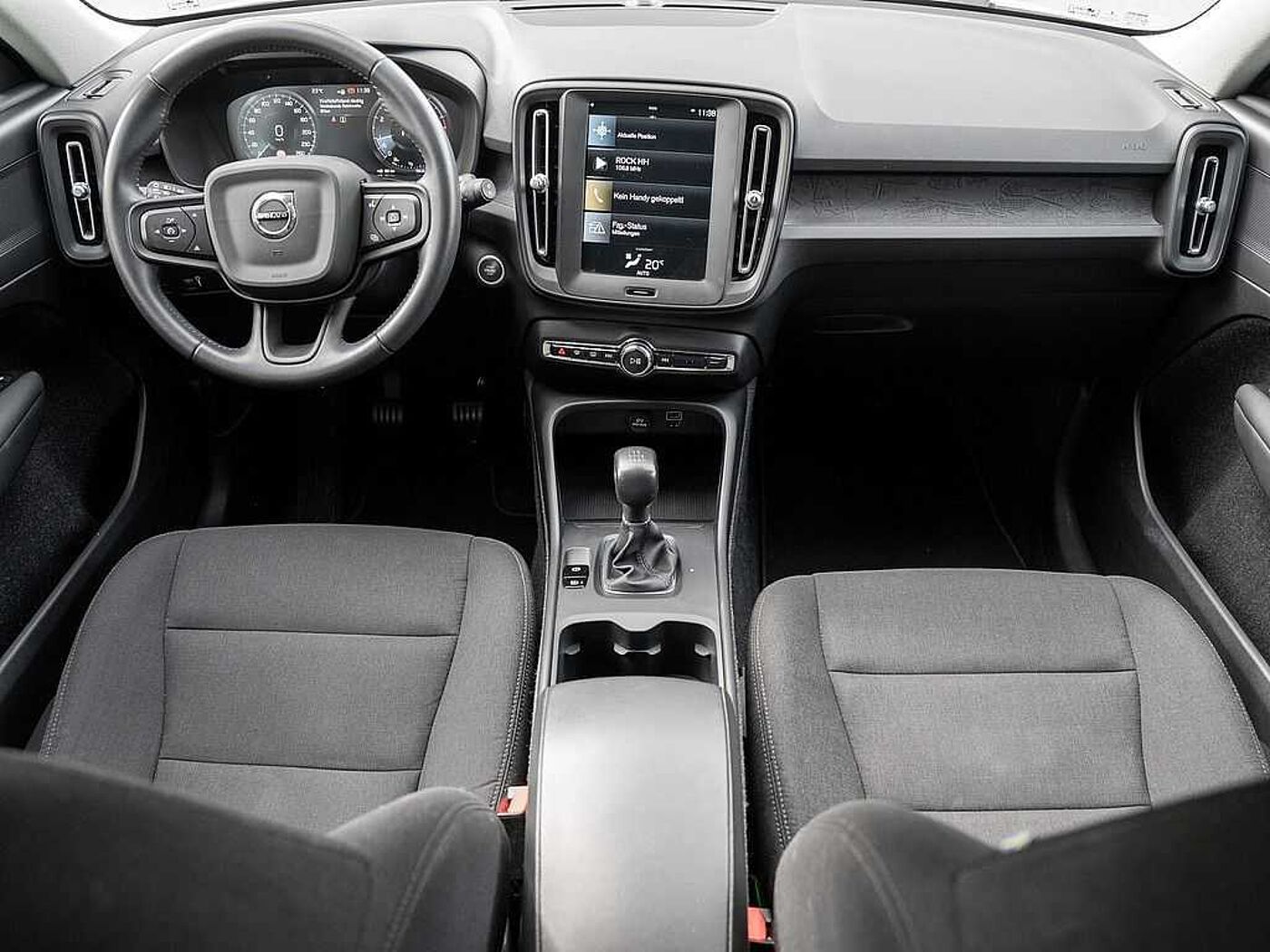 Volvo  T2 Momentum Core