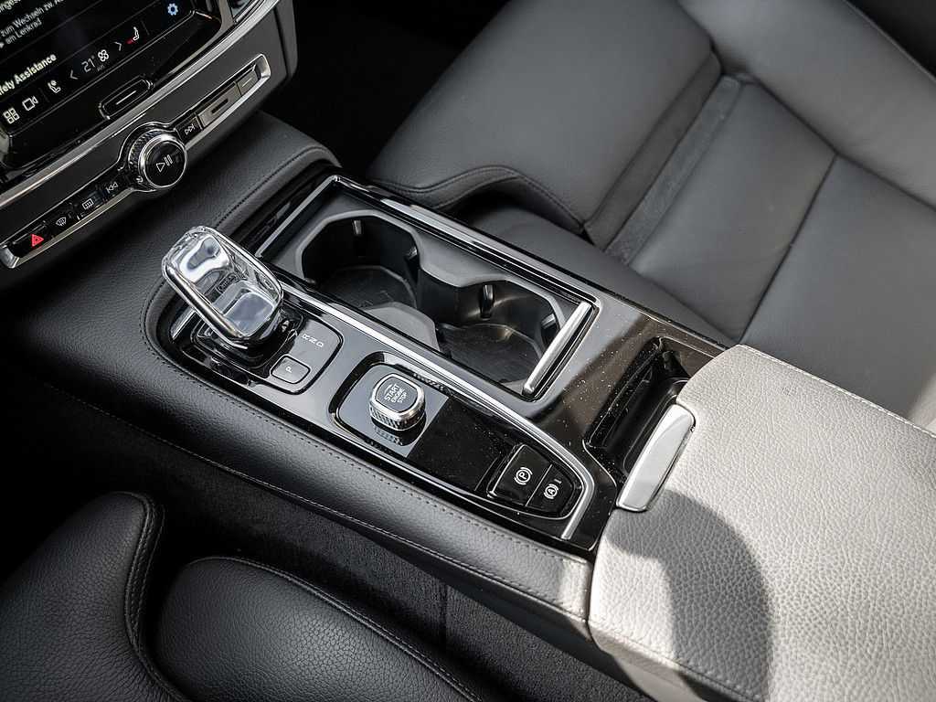 Volvo  T6 AWD Recharge Inscription