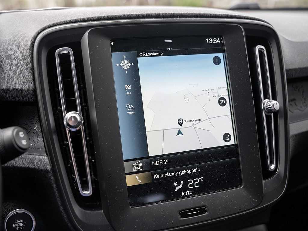 Volvo  T3 Momentum Core