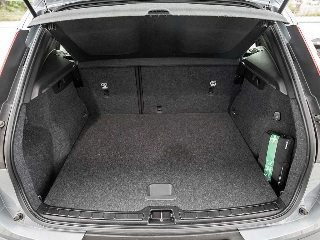 Volvo  T3 Momentum Core