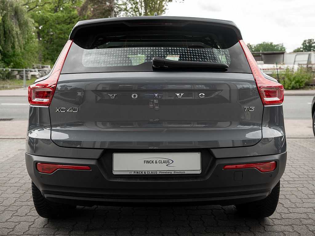 Volvo  T3 Momentum Core