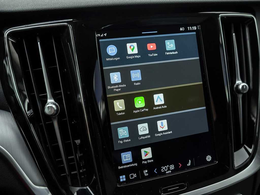 Volvo  T6 AWD Recharge Core