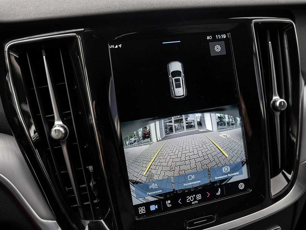 Volvo  T6 AWD Recharge Core