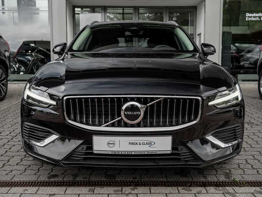 Volvo  T6 AWD Recharge Core