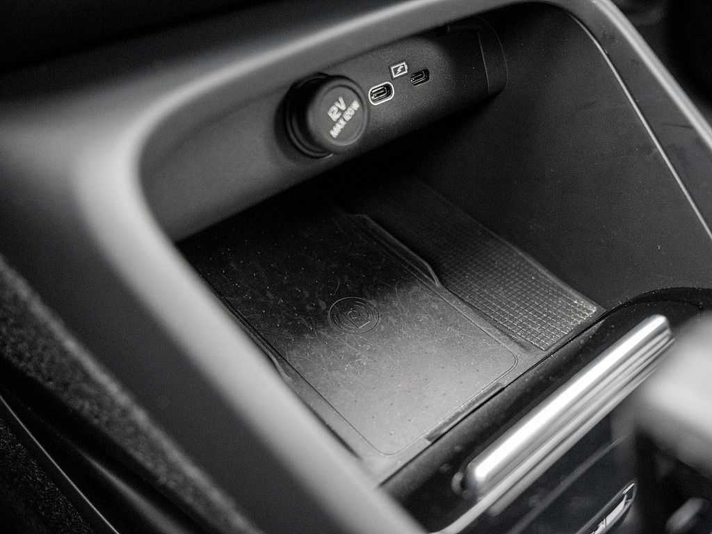 Volvo  Recharge Core