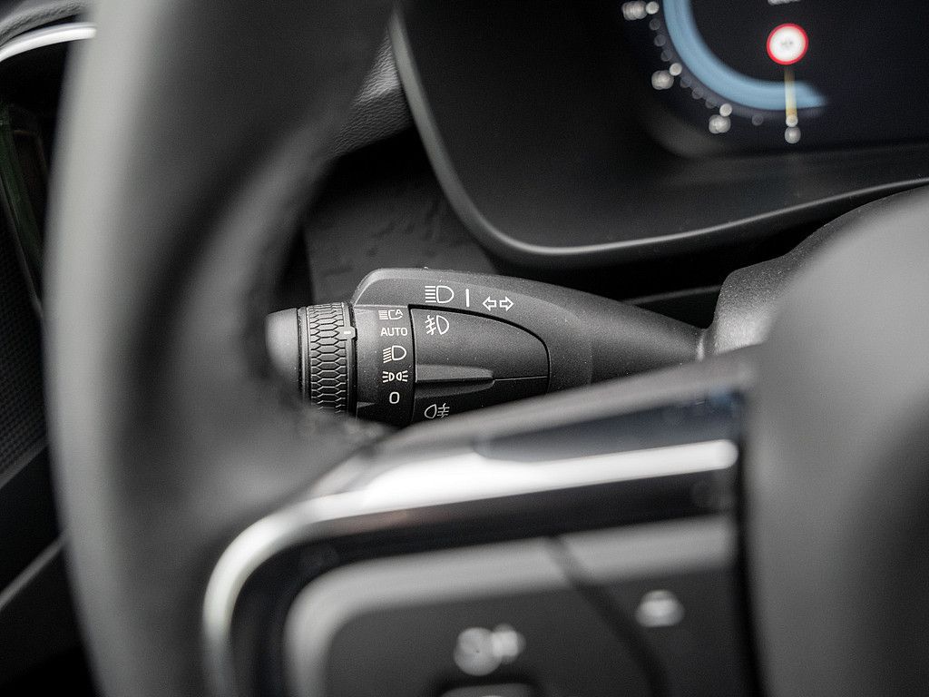 Volvo  Recharge Core