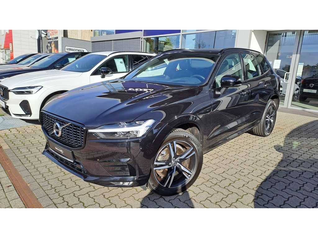Volvo  B4 AWD R Design