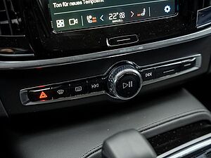 Volvo  T6 AWD Recharge Plus Dark Recharge