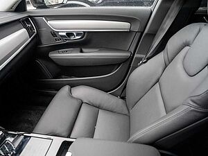 Volvo  T6 AWD Recharge Plus Dark Recharge