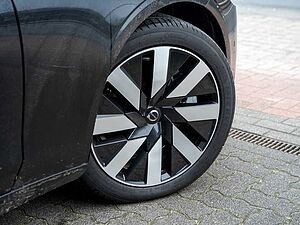 Volvo  T6 AWD Recharge Plus Dark Recharge