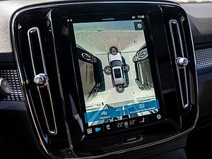 Volvo  R Design Recharge Pure Electric AWD