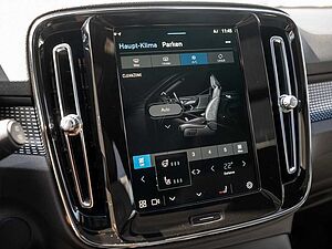 Volvo  R Design Recharge Pure Electric AWD