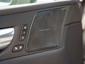 Volvo  T6 Recharge R-Design AWD