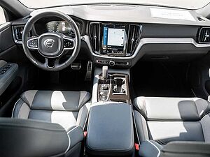 Volvo  T6 AWD Recharge Plus Dark