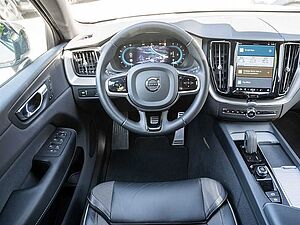 Volvo  B4 R-Design