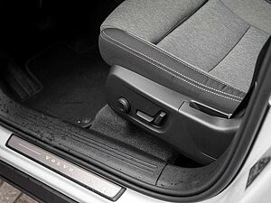 Volvo  T2 Plus Dark