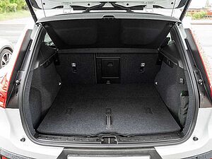 Volvo  T2 Plus Dark