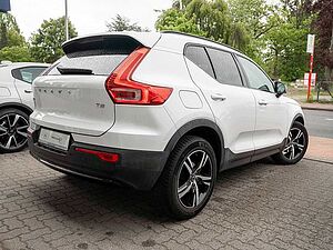 Volvo  T2 Plus Dark
