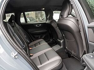 Volvo  T6 AWD Recharge R-Design