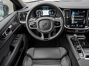 Volvo  T6 AWD Recharge R-Design