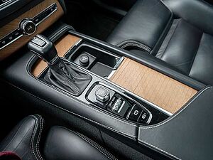 Volvo  D5 AWD Inscription