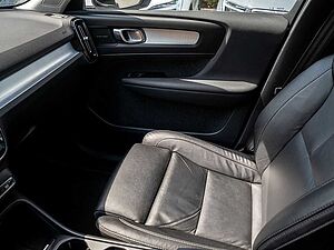 Volvo  T4 Inscription Expression Recharge Plug-In