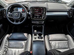 Volvo  T4 Inscription Expression Recharge Plug-In