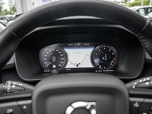 Volvo  T3 Momentum