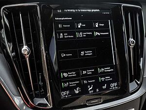 Volvo  T8 Recharge Plus Dark AWD