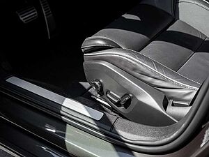 Volvo  T8 Recharge Plus Dark AWD