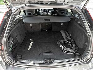 Volvo  T8 Recharge Plus Dark AWD
