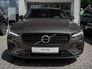 Volvo  T8 Recharge Plus Dark AWD
