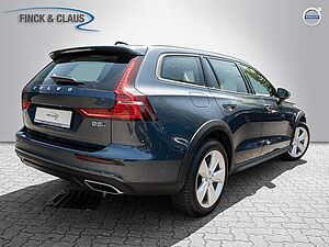 Volvo  CC B5 AWD