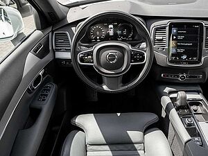 Volvo  T8 AWD Inscription Expression