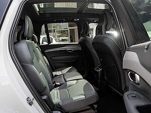 Volvo  T8 AWD Inscription Expression