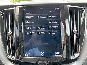 Volvo  Momentum AWD / Verkauf nur an Gewerbekunden